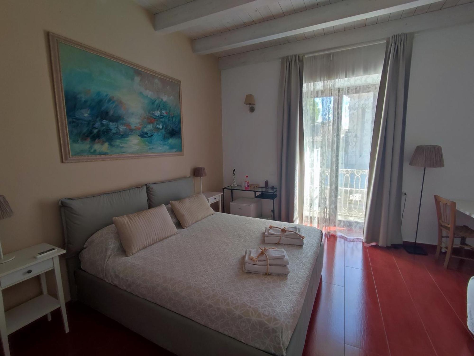 Yhomisus Bed & Breakfast Comiso Eksteriør bilde
