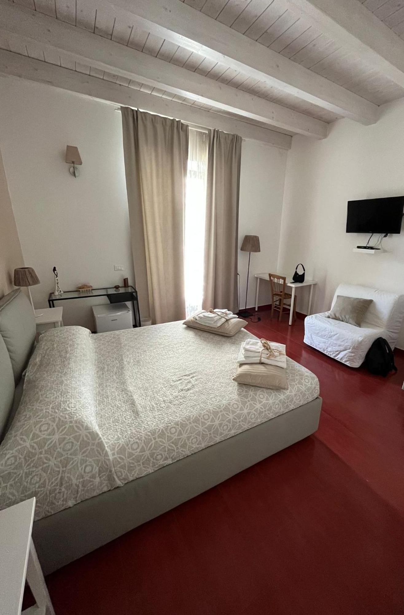 Yhomisus Bed & Breakfast Comiso Eksteriør bilde