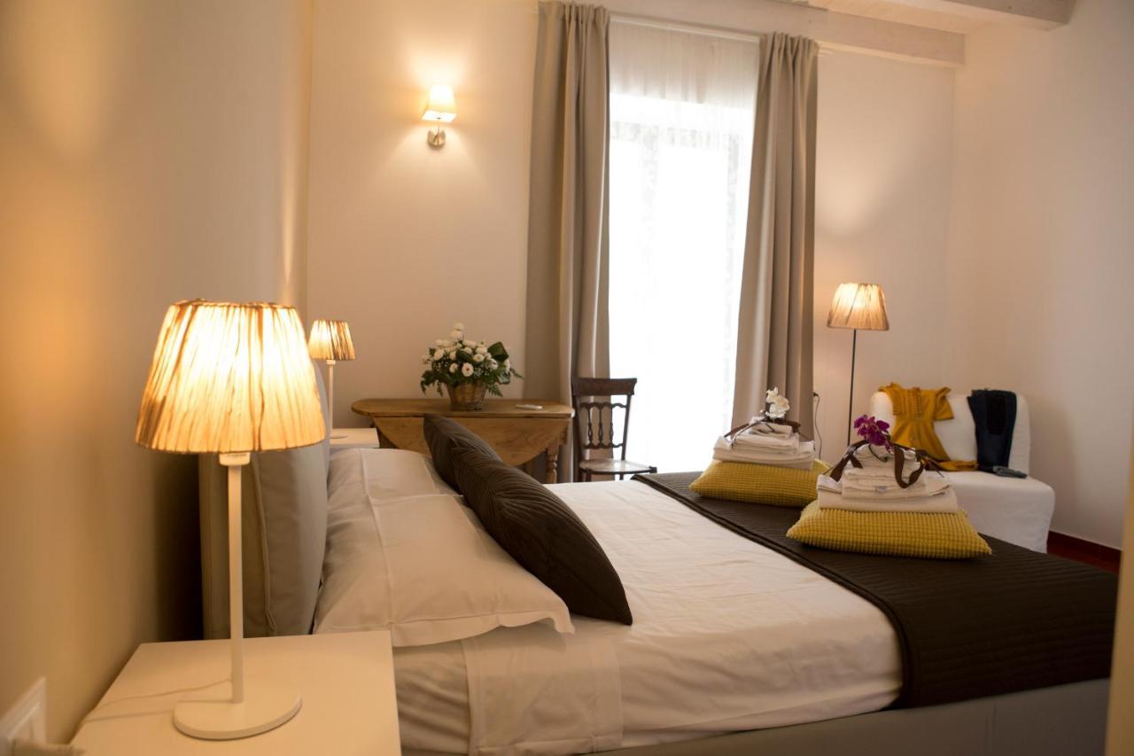 Yhomisus Bed & Breakfast Comiso Eksteriør bilde