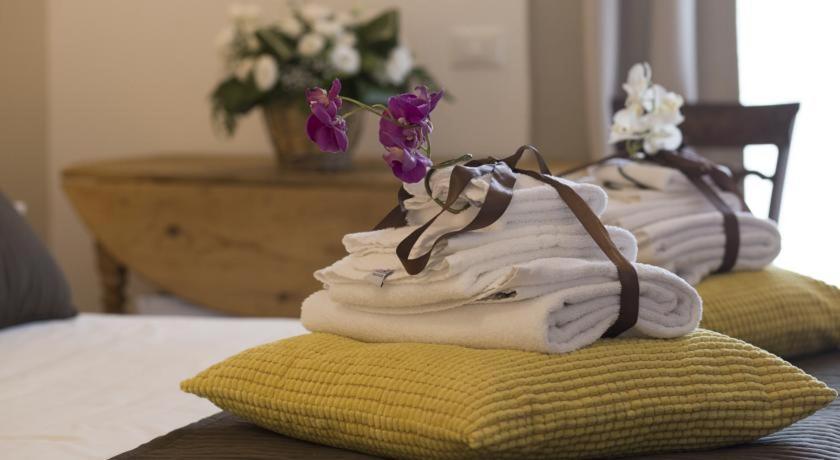 Yhomisus Bed & Breakfast Comiso Eksteriør bilde